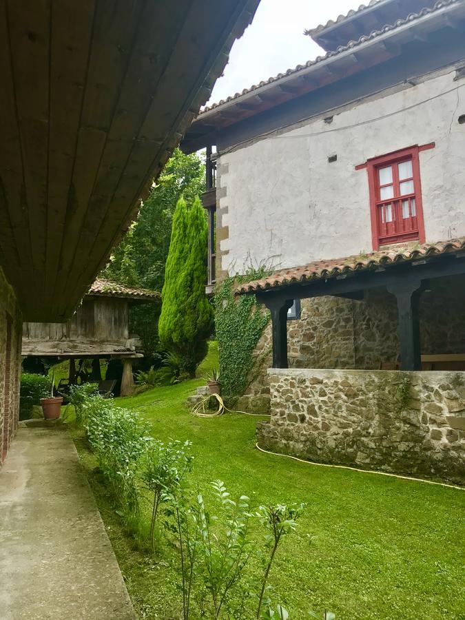 Hotel Palacio De Libardon Bagian luar foto